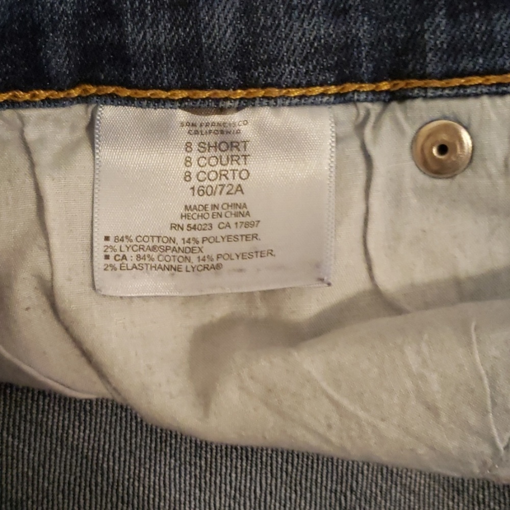 Jeans - Picture 2 of 3